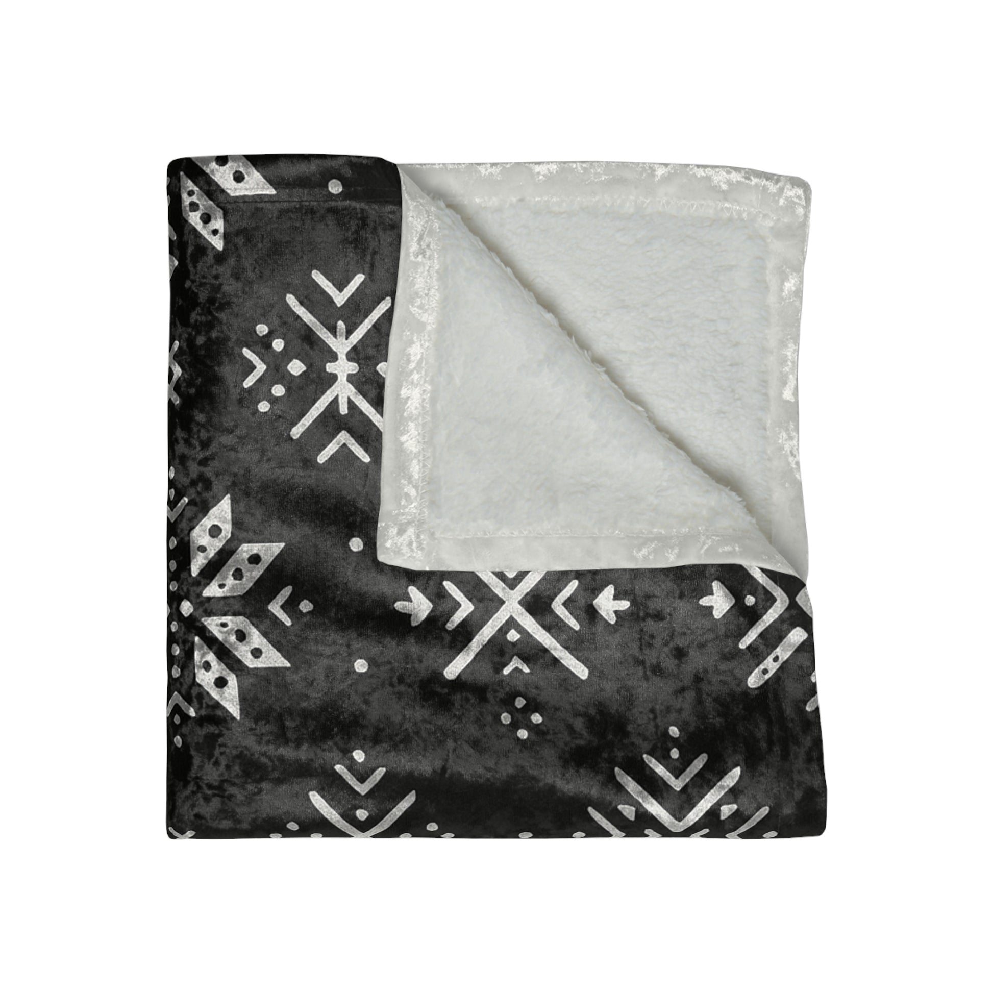 throw-blanket-with-african-patterned-snowflakes-design